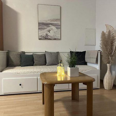 Neu Apartment In Schloss Naehe,Parkplatz, Netflix Sogel ภายนอก รูปภาพ