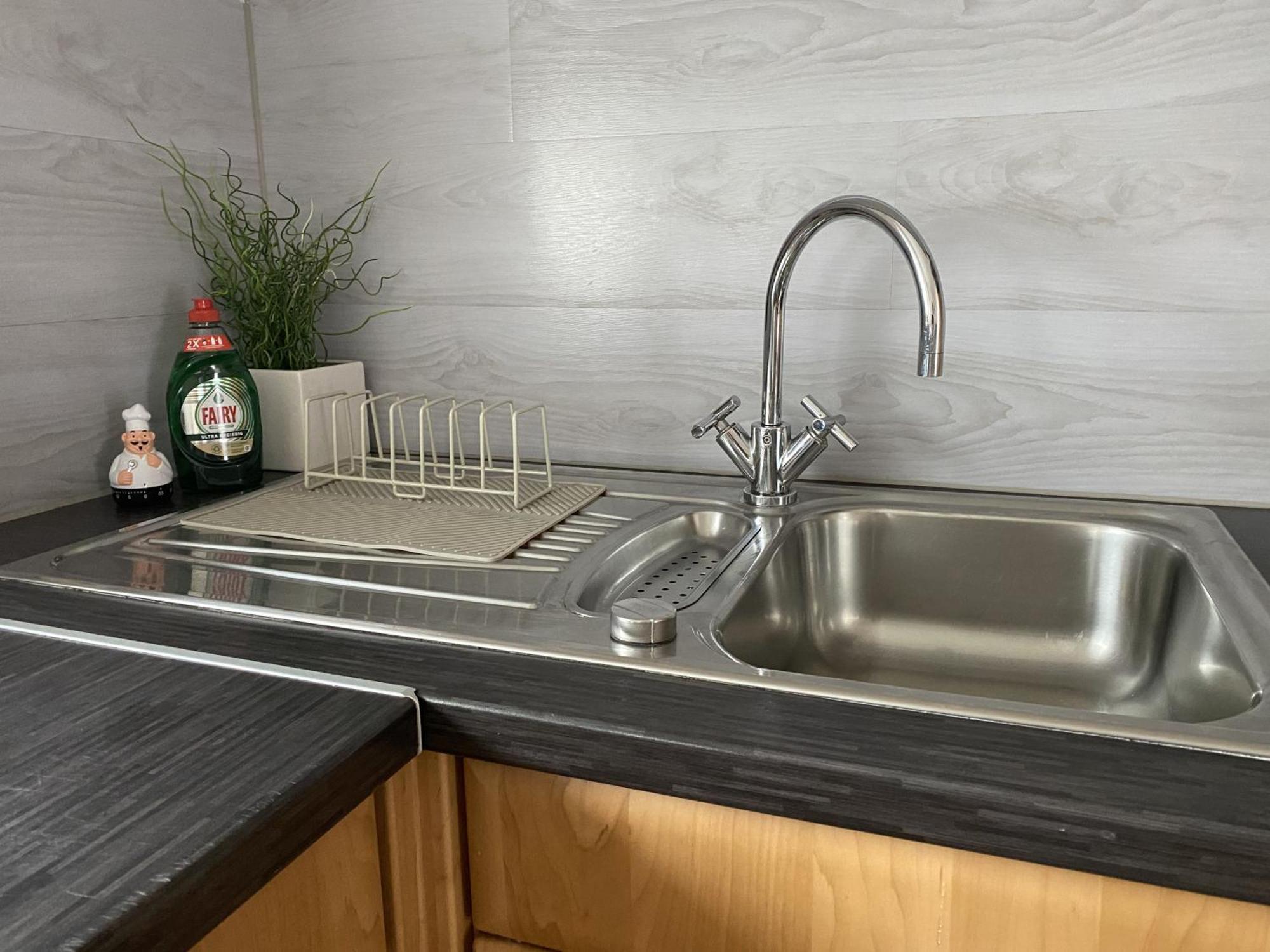 Neu Apartment In Schloss Naehe,Parkplatz, Netflix Sogel ภายนอก รูปภาพ