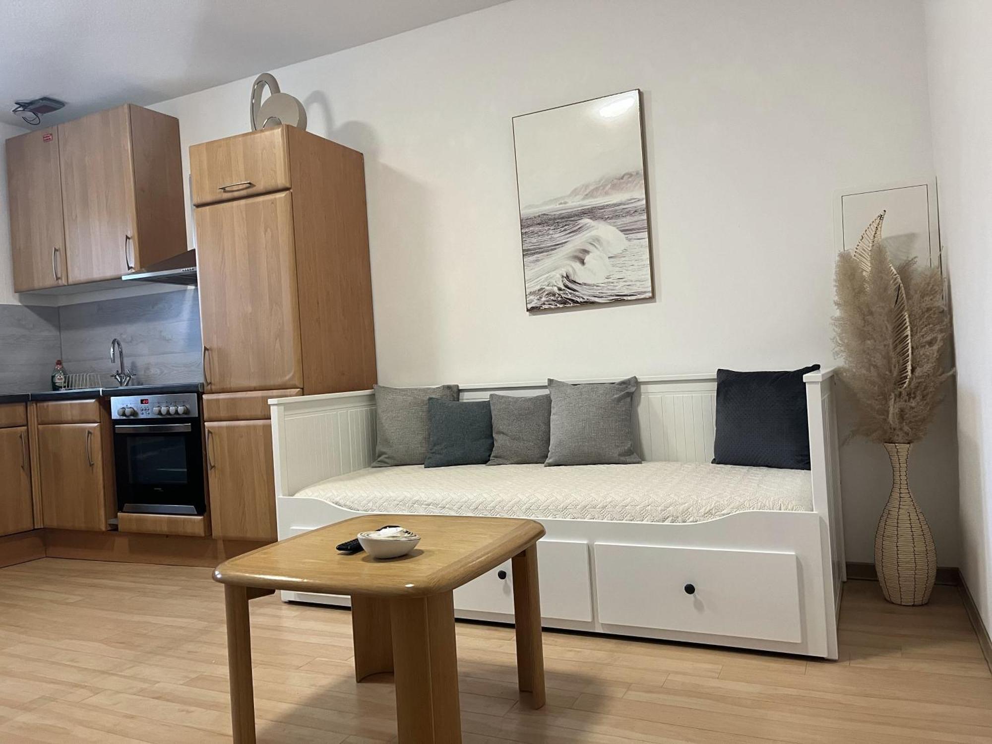 Neu Apartment In Schloss Naehe,Parkplatz, Netflix Sogel ภายนอก รูปภาพ
